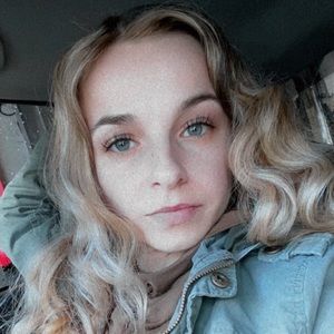 Meet your Posher, Gabrielle